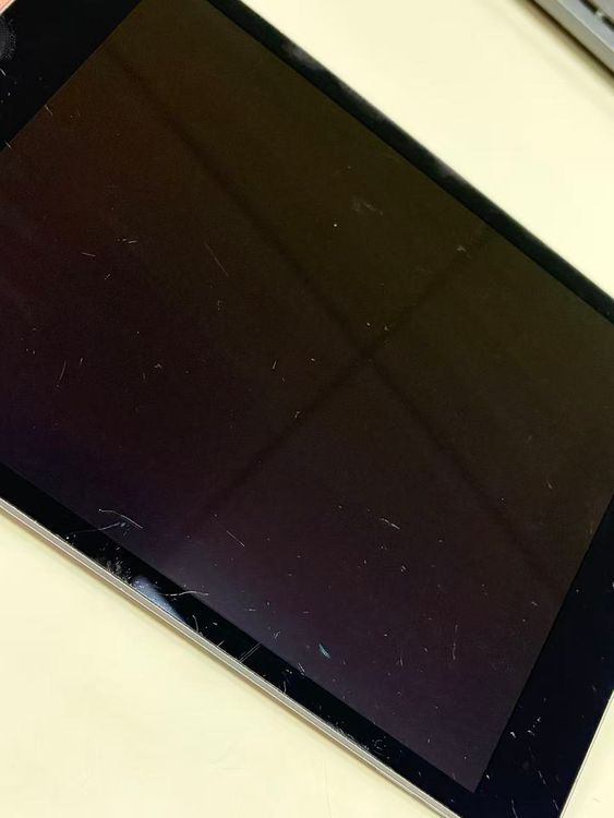 ����85% SIM�ե꡼iPad mini(��5����)  64GB ���ڡ�������