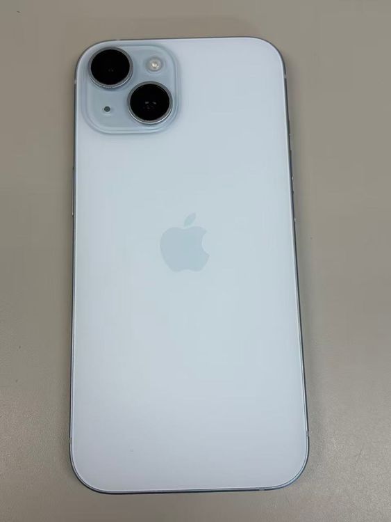 �ڥ�Х���BOX������ ����84%SIM�ե꡼ iPhone15 128GB �֥롼