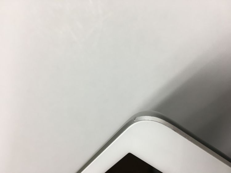 �ڥ�Х���BOX������97�� Apple iPad ��7���� SIM�ե꡼ 32GB