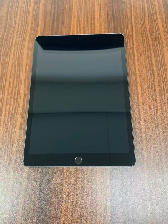 ��������Apple iPad ��7���� Wi-Fi��128GB Space gray �Ÿ�����ʤ�