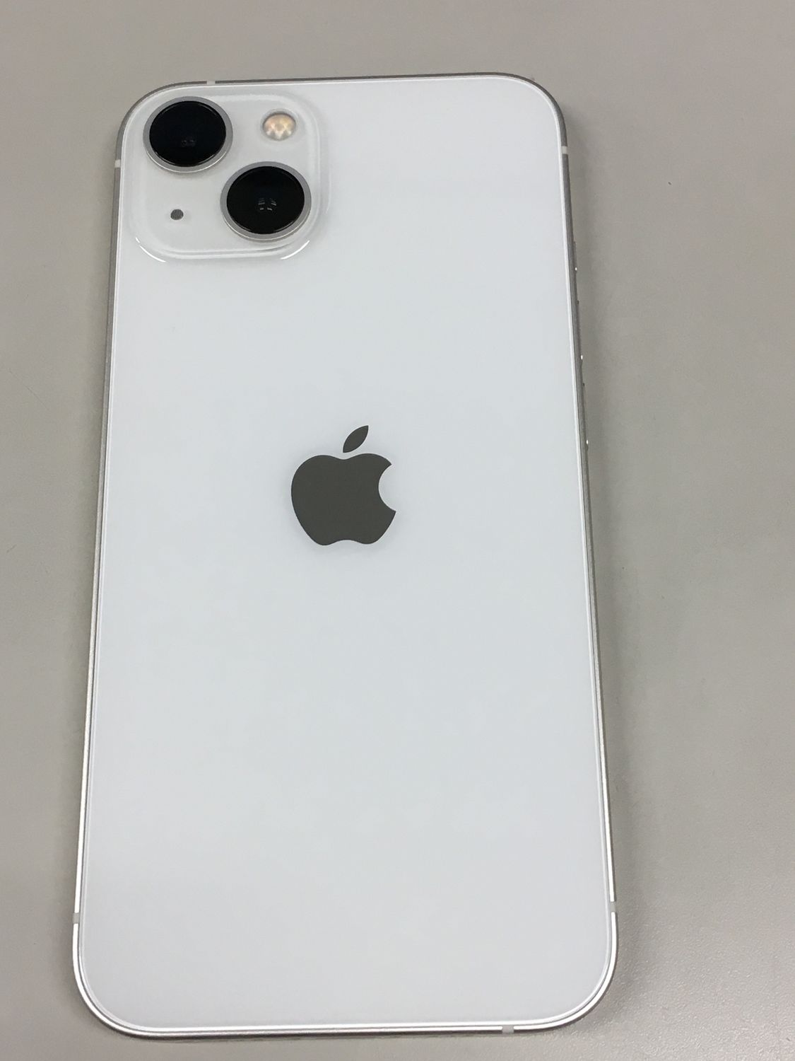 バッテリー残量92%docomo版　iPhone13 128G バッテリー残量92%docomo版 iPhone13 128G バッテリー残量92