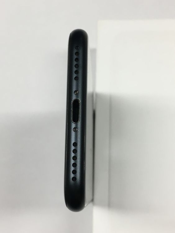 �ڥ�Х���BOX������ iPhone SE3 ��3���� 64GB SIM�ե꡼ �ߥåɥʥ���