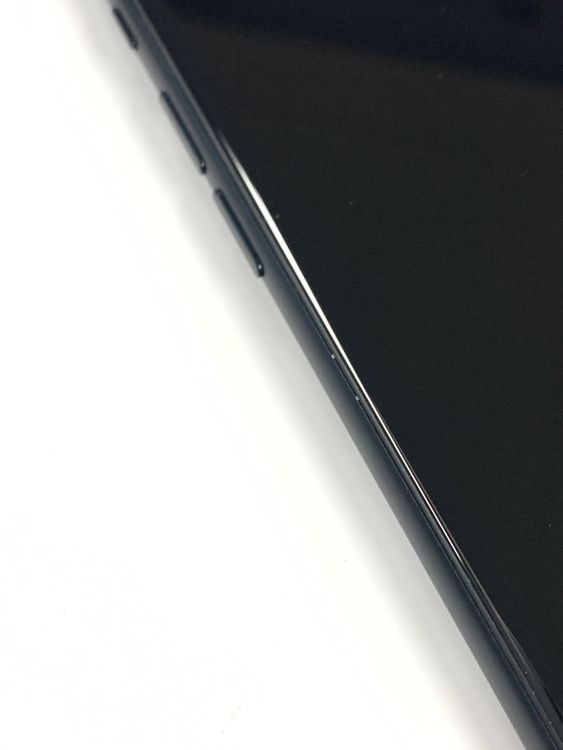 ڥХBOX 88%SIMե꡼ iPhone SE(3) 64GB 