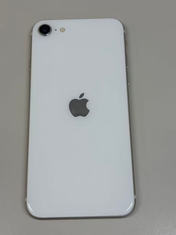 �ڥ�Х���BOX�۶����� ����86�� SIM�ե꡼ iPhone SE ��3���� 64GB
