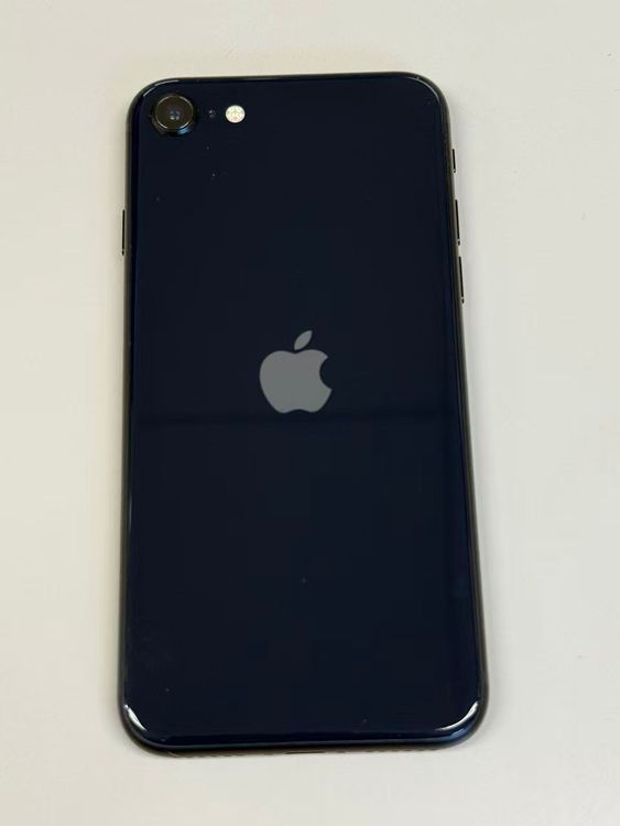 �ڥ�Х���BOX�� ������ ����94%SIM�ե꡼ iPhone SE(��3����) 64GB