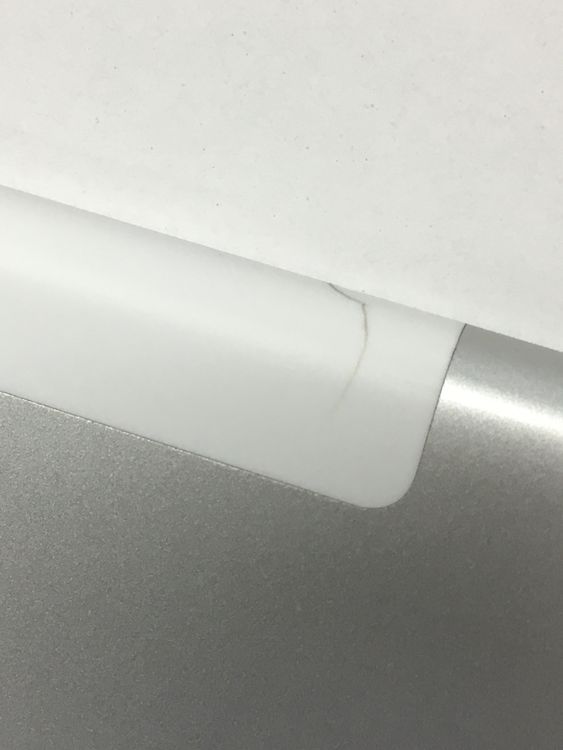 �ڥ�Х���BOX������87�� SIM�ե꡼ Apple iPad ��8���� 32GB ����С�