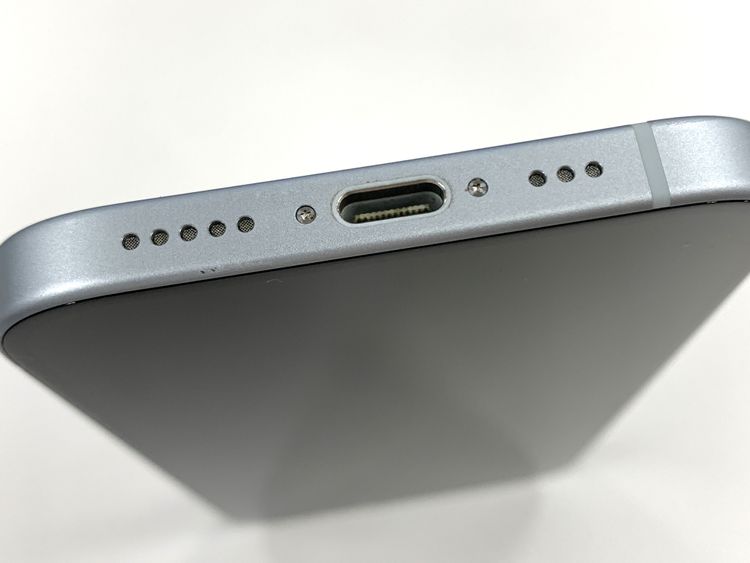 �ڥ�Х���BOX�� ����85%SIM�ե꡼ iPhone15 128GB �֥롼