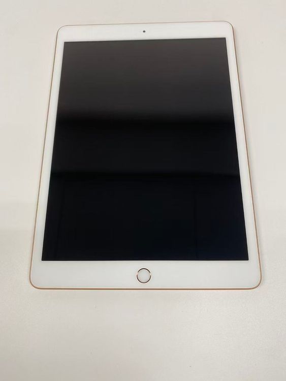 Apple iPad ��7���� Wi-Fi��128GB Gold �Ÿ�����ʤ�