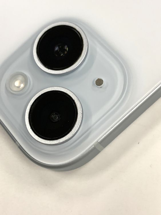�ڥ�Х���BOX�� ����84%SIM�ե꡼ iPhone15 128GB �֥롼