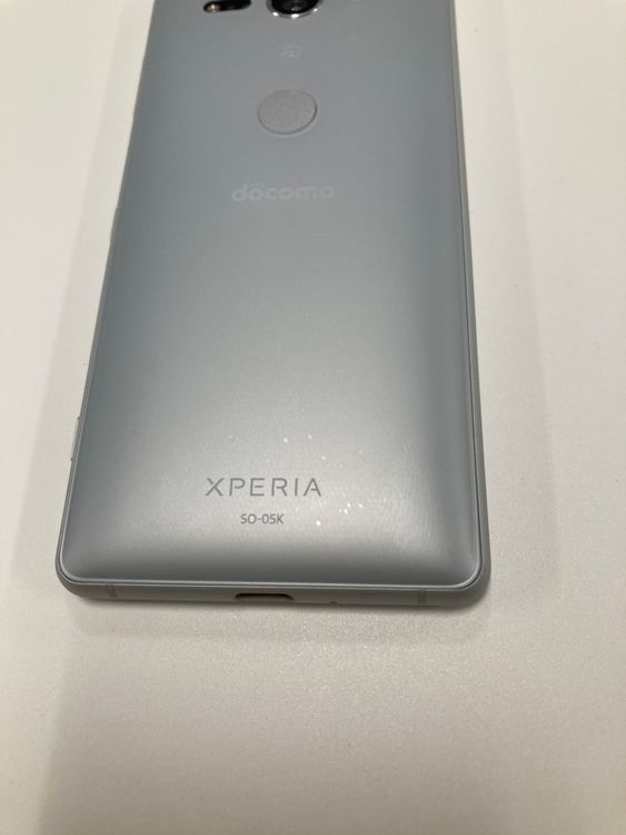 �ڥ�Х���BOX��Ķ����sim���å������ Xperia XZ2 Compact SO-05K