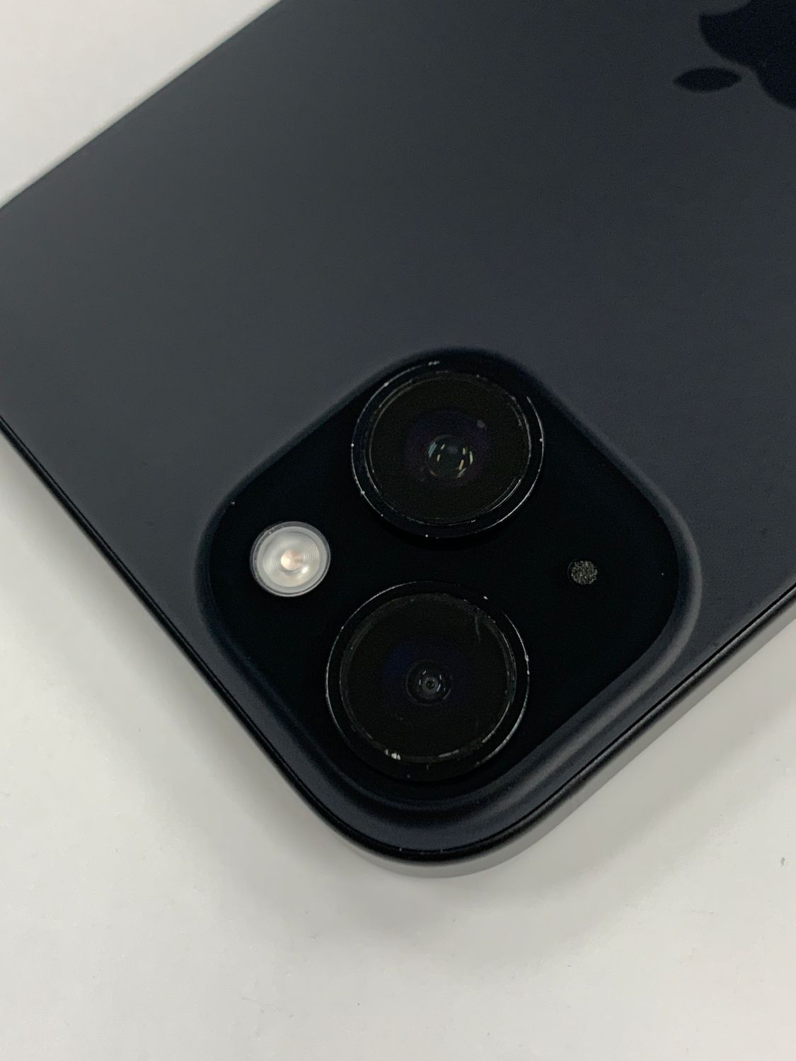 ムスビー｜【動作正常品】電池100%SIMフリー iPhone15 128GB ブラック