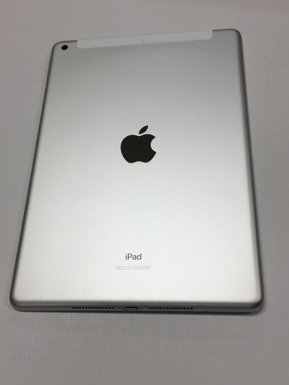 ��ư���������89������� SIM�ե꡼ Apple iPad ��8���� 32GB �������
