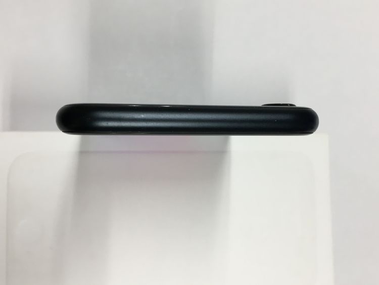 �ڥ�Х���BOX������94�� iPhone SE3 ��3���� 64GB SIM�ե꡼ �ߥåɥʥ���