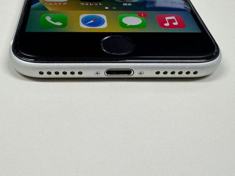 ڥХBOX SIMե꡼iPhone SE(裲) 64GB ۥ磻