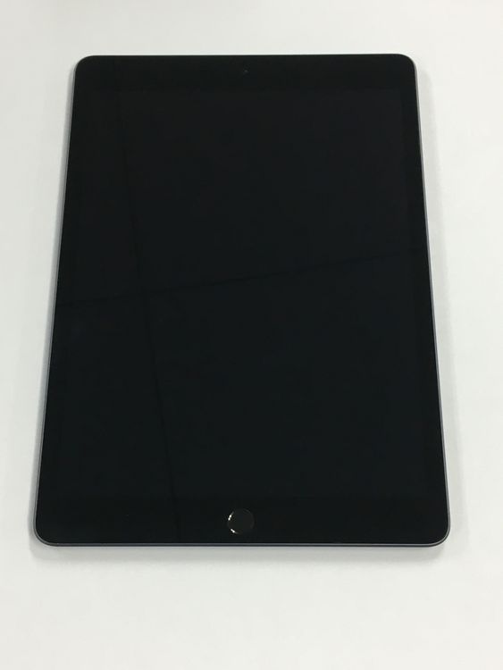 �ڥ�Х���BOX�۶����� ����87% Apple iPad ��9���� 64GB WiFi��ǥ�