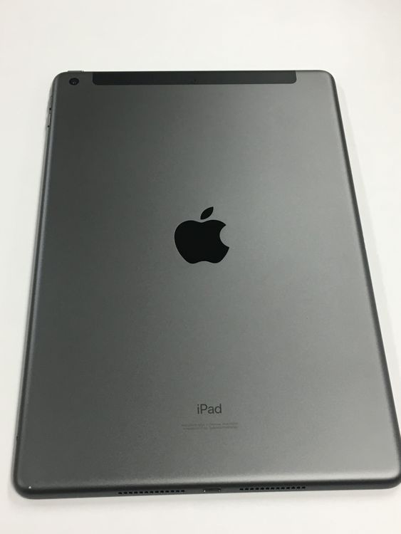 �ڥ�Х���BOX�۱վ����� ����86�� Apple iPad ��8���� SIM�ե꡼ 32GB