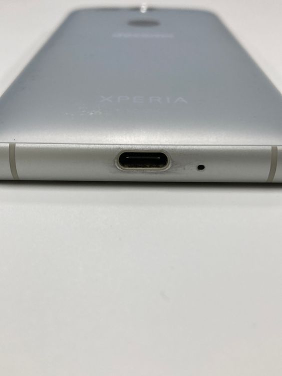 ��Х���BOX������sim���å������ Xperia XZ2 Compact SO-05K