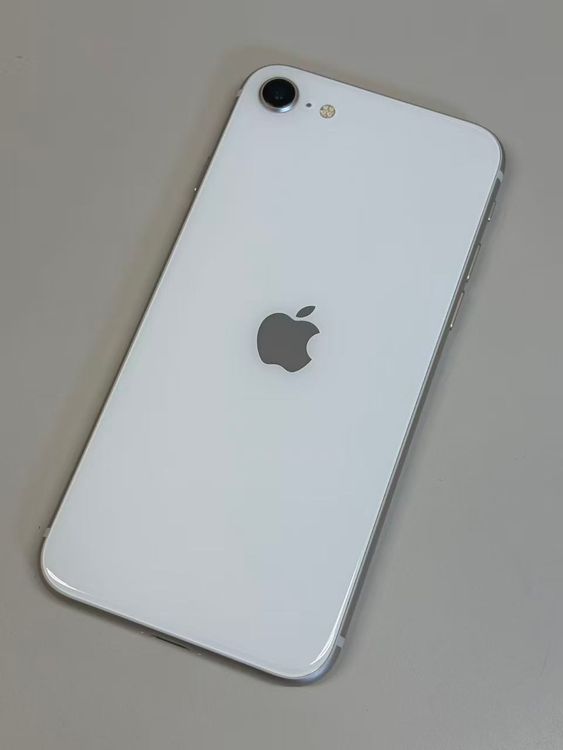�ڥ�Х���BOX������ ����98%SIM�ե꡼ iPhone SE(�裳����) 64GB
