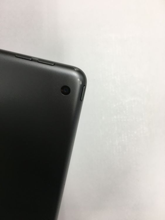 �ڥ�Х���BOX������91�� Apple iPad ��7���� Wi-Fi 128GB ���ڡ������쥤