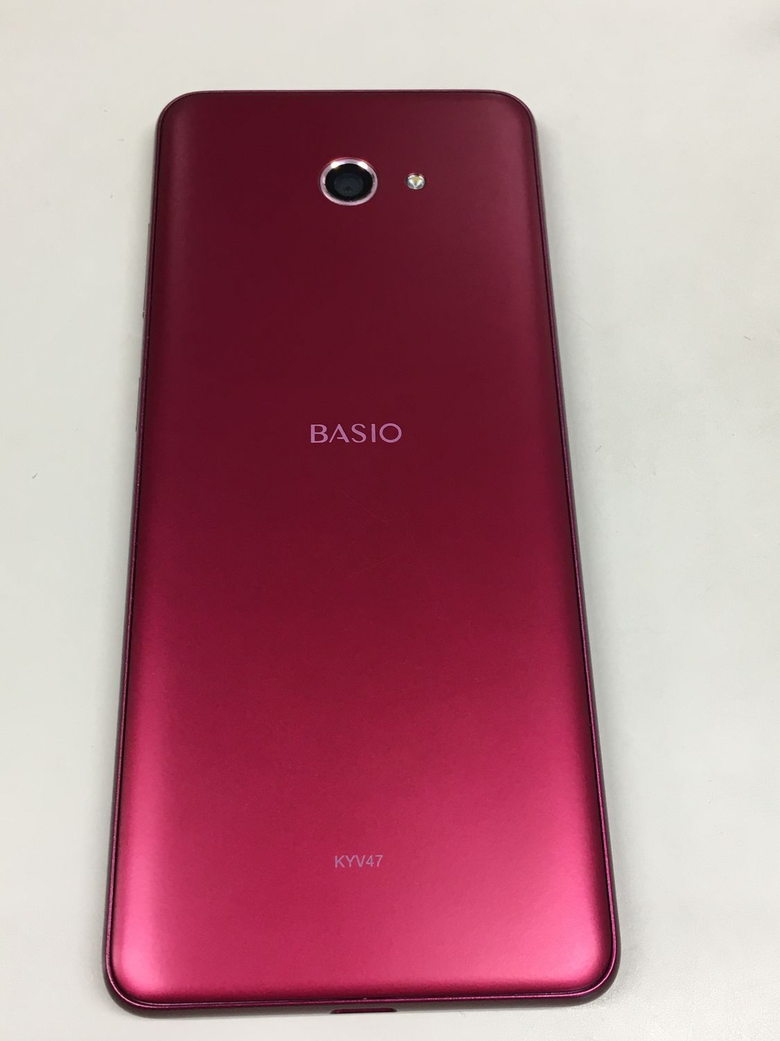 ムスビー｜【モバイルBOX】美品 au SIMフリー BASIO4 KYV47 ワイン