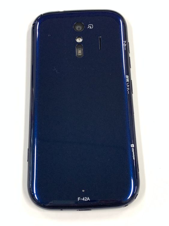 �ڥ�Х���BOX�� docomo �餯�餯���ޡ��ȥե��� F-42A �ͥ��ӡ�