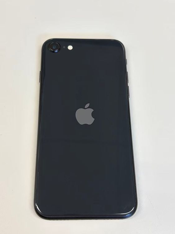 �ڥ�Х���BOX�� ���� ����89%SIM�ե꡼ iPhone SE(��2����) 64GB