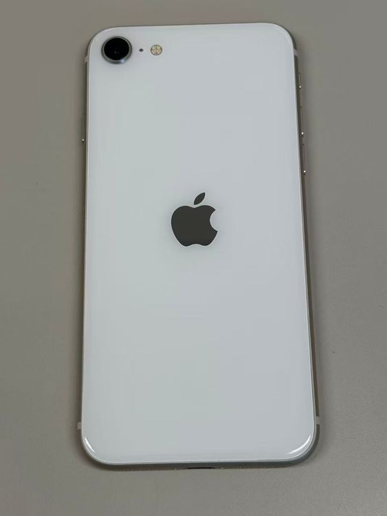 �ڥ�Х���BOX�� ������ ����100%SIM�ե꡼ iPhone SE(��3����) 64GB