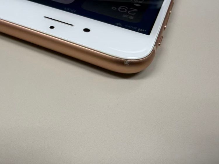 �ڥ�Х���BOX������81%SIM�ե꡼ iPhone 8 256GB �������
