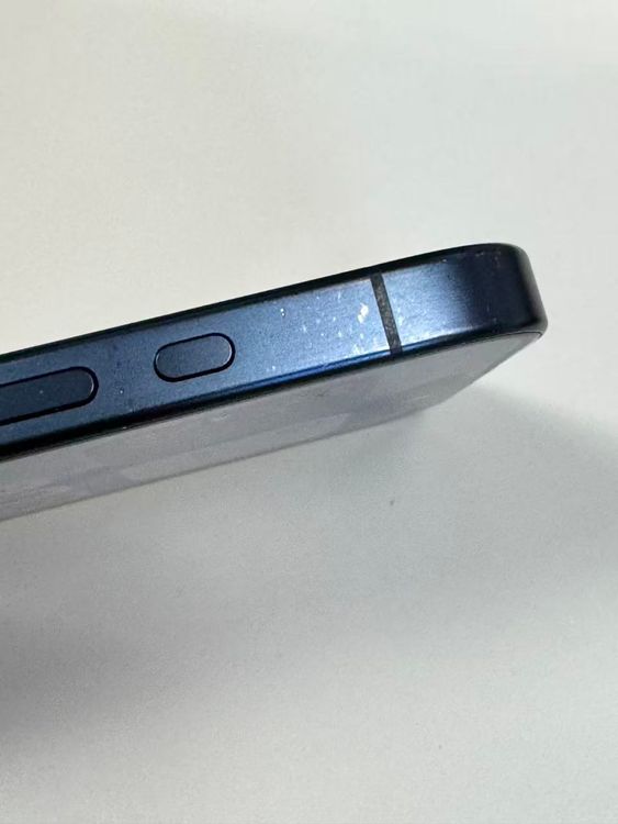 ڥХBOX90%SIMե꡼ iPhone15 Pro 128GB ֥롼˥