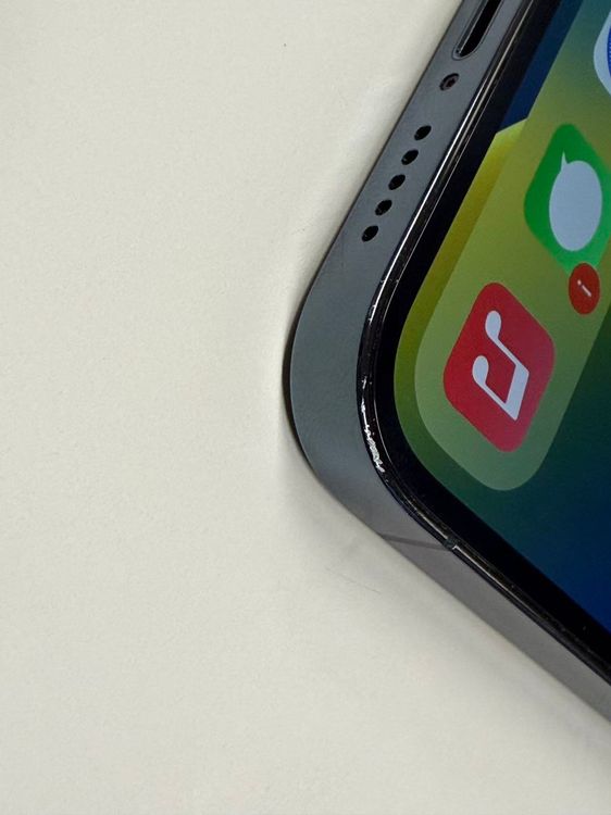 ����88% SIM�ե꡼ iPhone12 Pro 128GB �ѥ��ե��å��֥롼