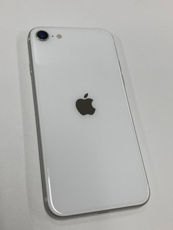�ڥ�Х���BOX������ ����94%SIM�ե꡼ iPhone SE2 ��2���� 64GB �ۥ磻��