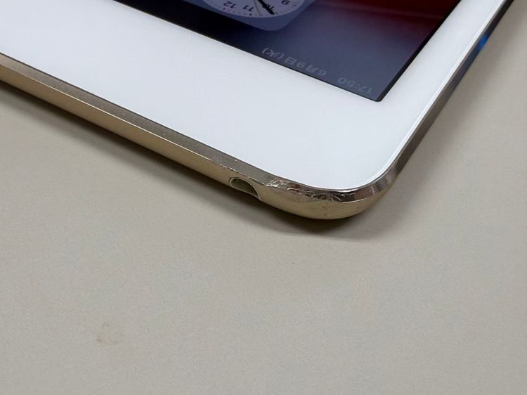 ���� ����79% iPad mini (��4����) 128GB ������� WiFi��