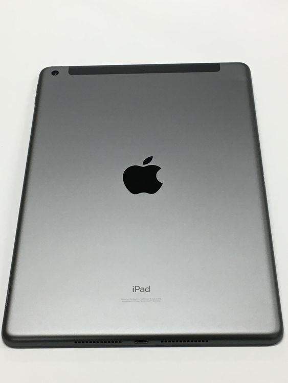 �ڥ�Х���BOX������ ����85�� SIM�ե꡼ Apple iPad ��8���� 32GB