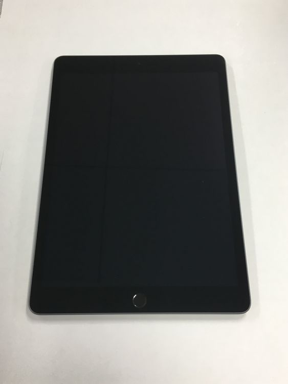�ڥ�Х���BOX��Ķ���� ����100% iPad ��9���� 64GB WiFi��ǥ�[���Ŵ��դ�]