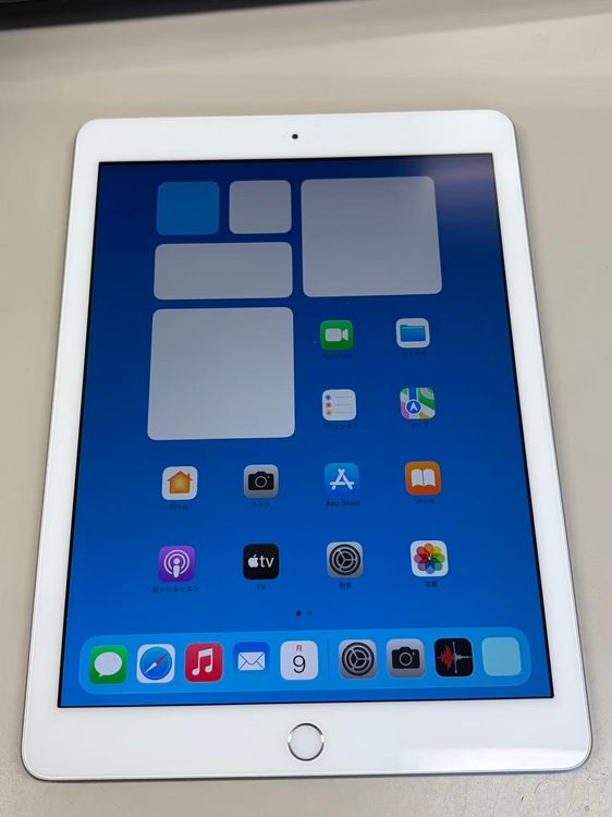 ������ SIM�ե꡼iPad (��6����) 128GB ����С�����������