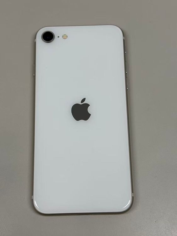 �ڥ�Х���BOX�� ����Ʊ���� ����100%SIM�ե꡼ iPhone SE(��3����) 64GB