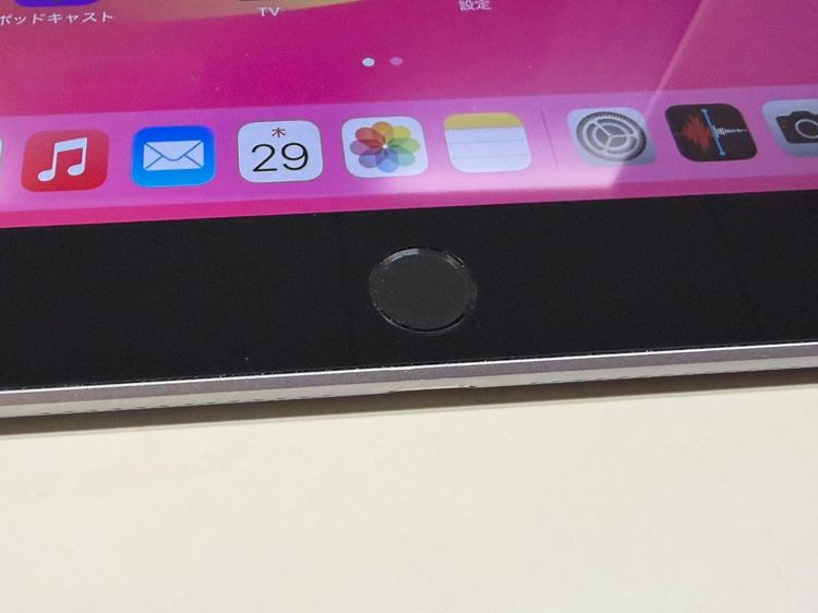 ����72% Apple iPad (��6����) 128GB ���ڡ������쥤