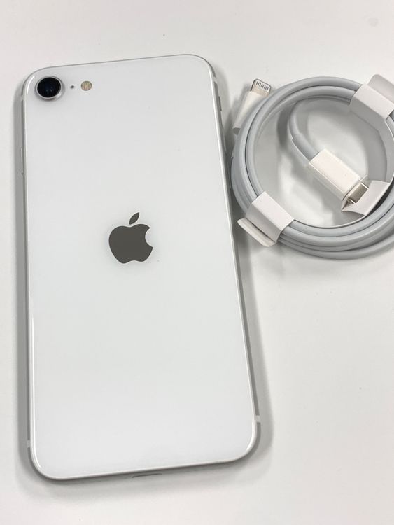 ڥХBOXۿƱ 100%SIMե꡼ iPhone SE(2) 64GB