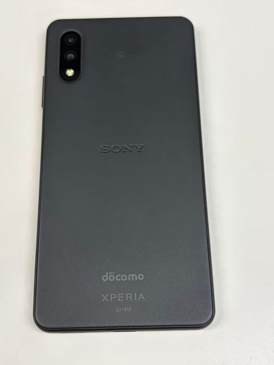 �ڥ�Х���BOX������ SIM���å������ docomo Xperia SO-41B �֥�å�