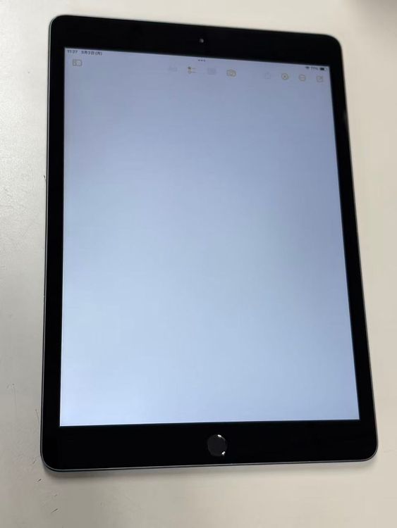 ����50% apple iPad (��8����) 128GB ���ڡ������� WiFi��ǥ�