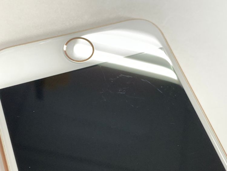 �ڥ�Х���BOX�� ����87% SIM�ե꡼ iPhone8 64GB Gold