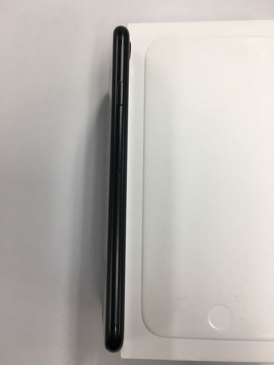 �ڥ�Х���BOX������87�� iPhone SE ��2���� 64GB SIM�ե꡼ �֥�å�