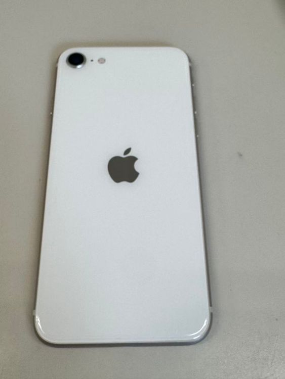 ڥХBOX76% SIMե꡼ iPhone SE(裳) 128GB 饤