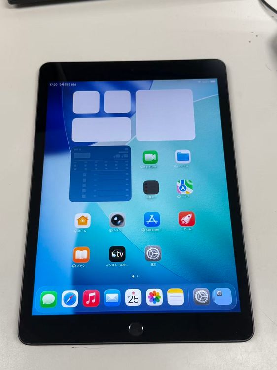 �ڥ�Х���BOX������ ����95% Apple iPad ��9���� 64GB WiFi��ǥ�
