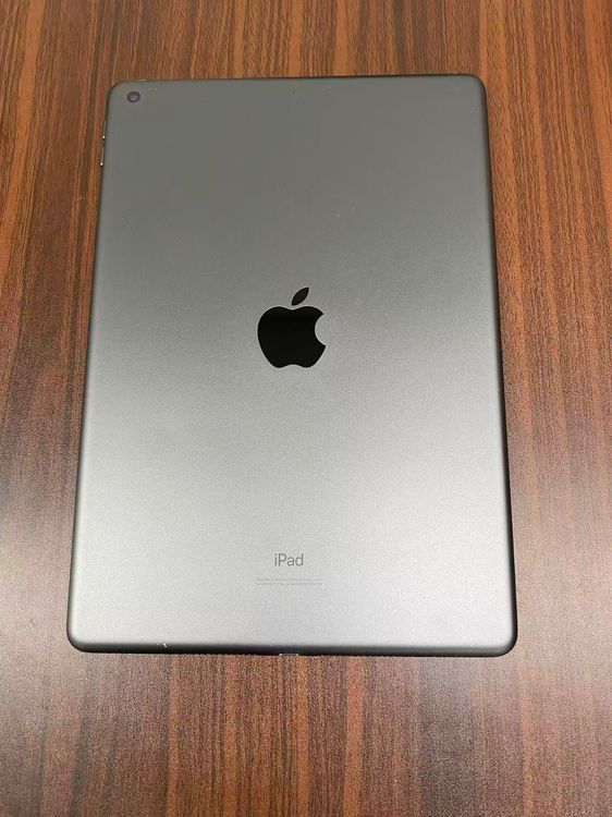 Apple iPad ��6���� Wi-Fi��128GB Space gray �Хåƥ꡼���̾�