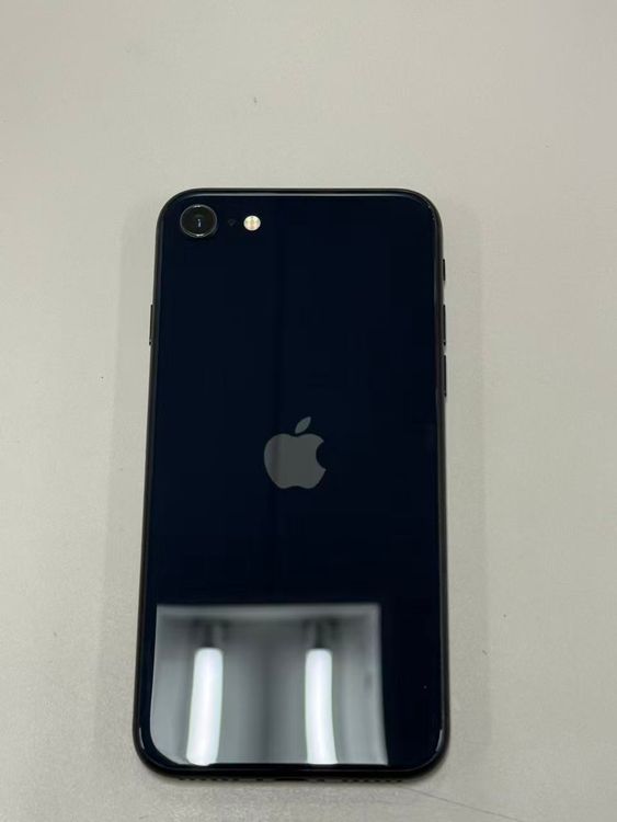 �ڥ�Х���BOX�� ������ ����96%SIM�ե꡼ iPhone SE(��3����) 64GB