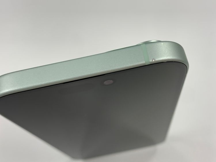 �ڥ�Х���BOX�� ����84%SIM�ե꡼ iPhone15 128GB ���꡼��