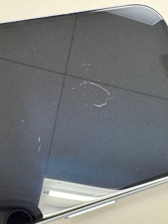 �ڥ�Х���BOX������86%SIM�ե꡼ iPhone15 128GB �֥롼