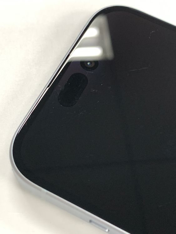 �Хåƥ꡼85% SIM�ե꡼ iPhone15 256GB �֥롼