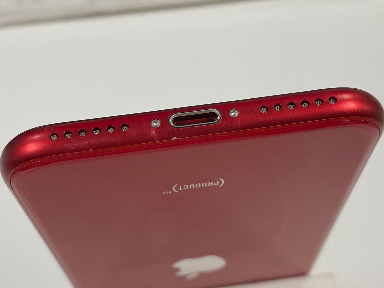 ムスビー｜【モバイルBOX】電池84%SIMフリー iPhone SE(第2世代) 64GB